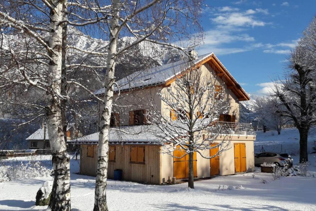 Gite "Entre Champsaur Et Valgodemard" Saint-Jacques-en-Valgodemard Exterior foto