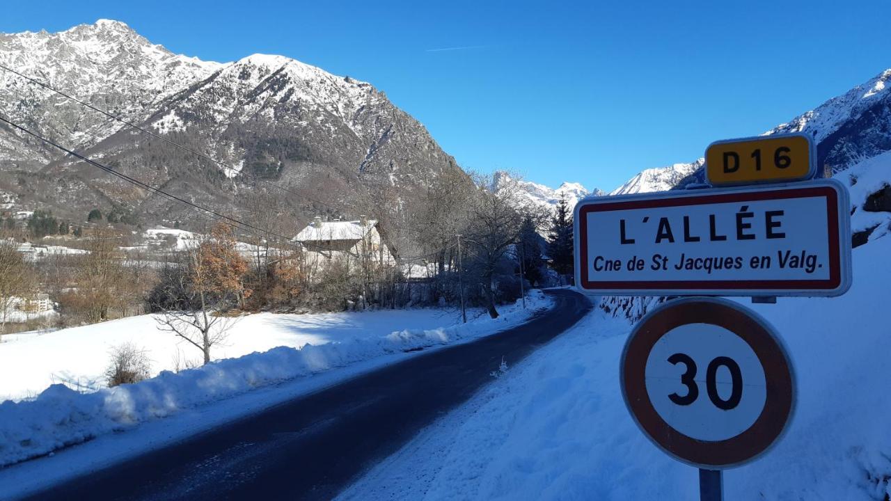 Gite "Entre Champsaur Et Valgodemard" Saint-Jacques-en-Valgodemard Exterior foto